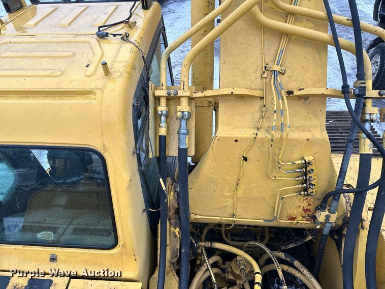 image for item LO9478 2000 Komatsu  PC600LC-6 excavator