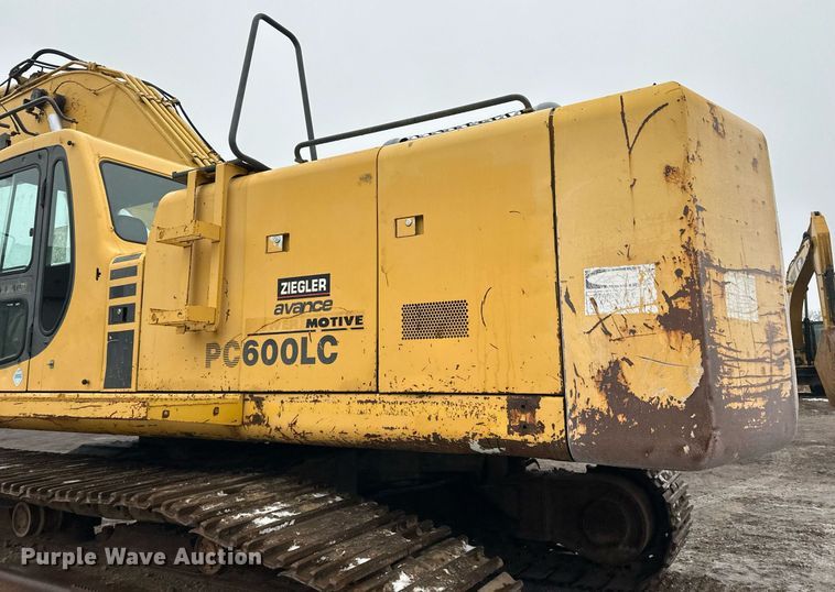 image for item LO9478 2000 Komatsu  PC600LC-6 excavator