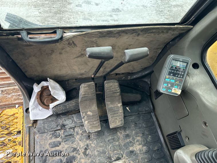 image for item LO9478 2000 Komatsu  PC600LC-6 excavator