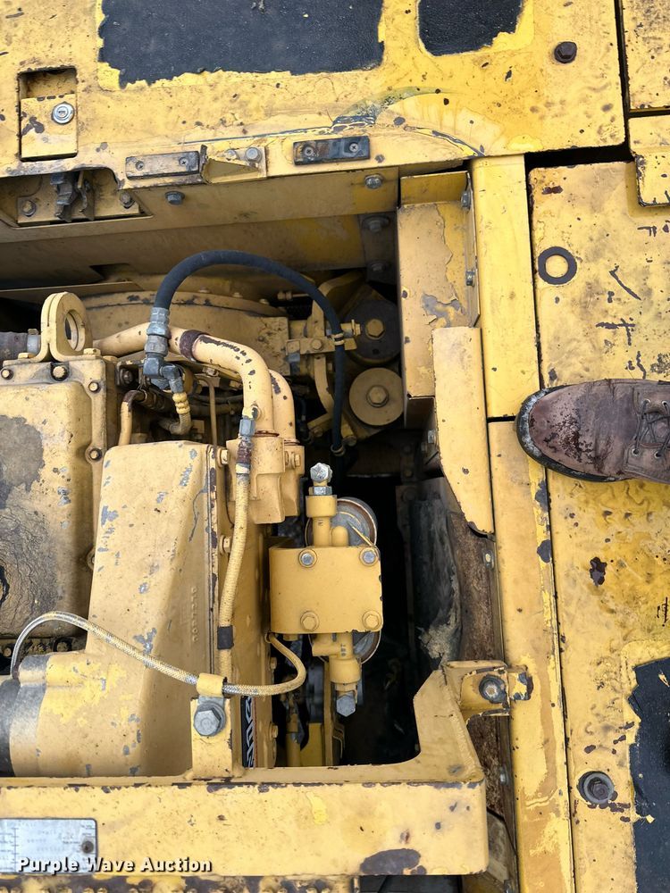 image for item LO9478 2000 Komatsu  PC600LC-6 excavator