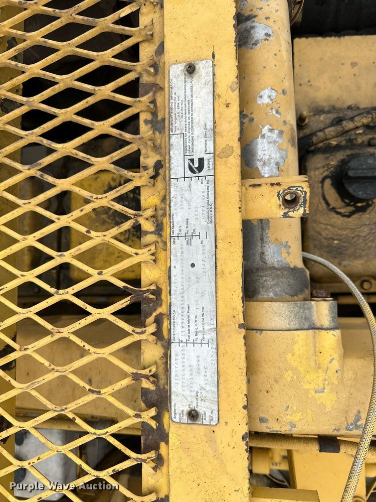 image for item LO9478 2000 Komatsu  PC600LC-6 excavator