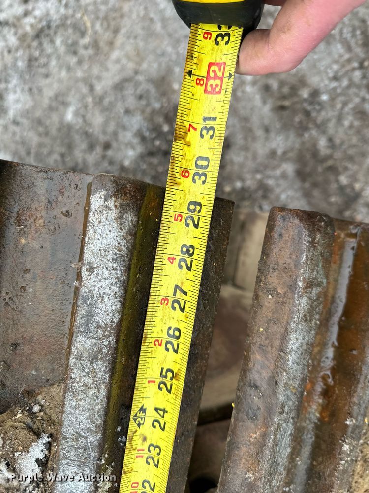 image for item LO9478 2000 Komatsu  PC600LC-6 excavator