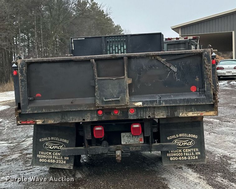 image for item LO9481 2007 GMC Kodiak dump flatbed truck