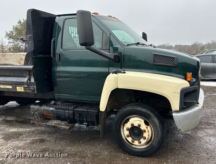 image for item LO9481 2007 GMC Kodiak dump flatbed truck