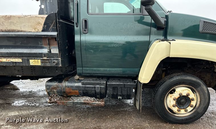 image for item LO9481 2007 GMC Kodiak dump flatbed truck