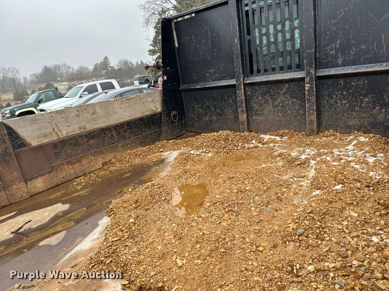 image for item LO9481 2007 GMC Kodiak dump flatbed truck