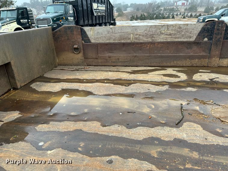 image for item LO9481 2007 GMC Kodiak dump flatbed truck