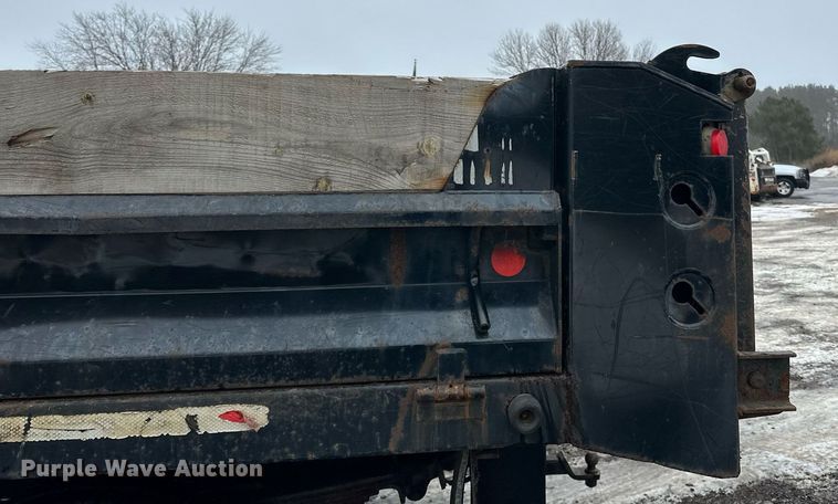 image for item LO9481 2007 GMC Kodiak dump flatbed truck