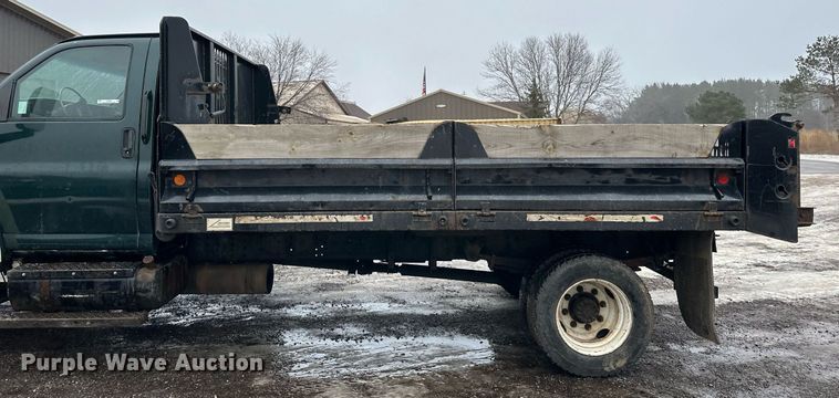 image for item LO9481 2007 GMC Kodiak dump flatbed truck