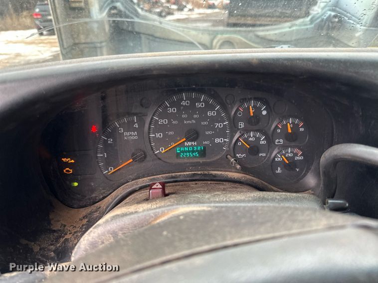 image for item LO9481 2007 GMC Kodiak dump flatbed truck