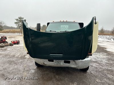 image for item LO9481 2007 GMC Kodiak dump flatbed truck