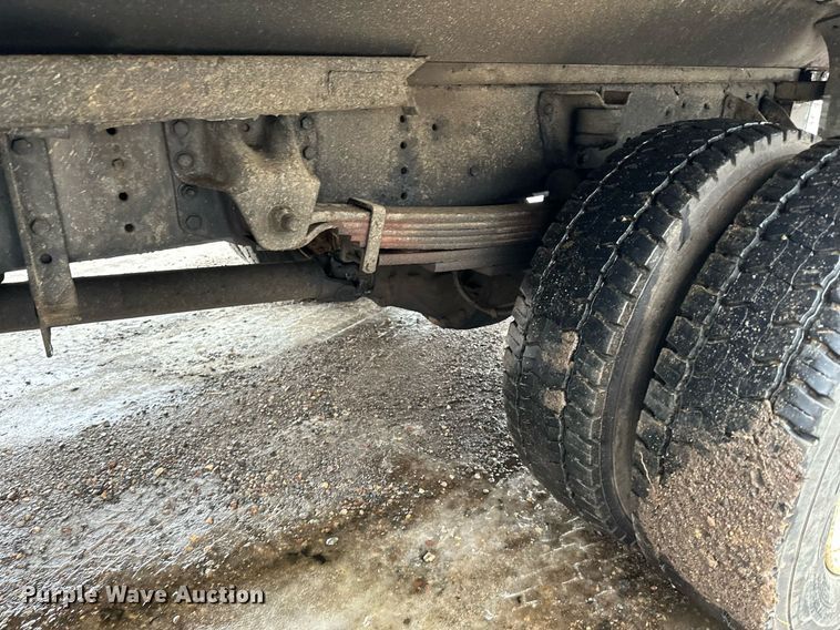 image for item LO9481 2007 GMC Kodiak dump flatbed truck