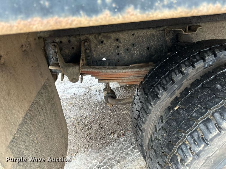 image for item LO9481 2007 GMC Kodiak dump flatbed truck