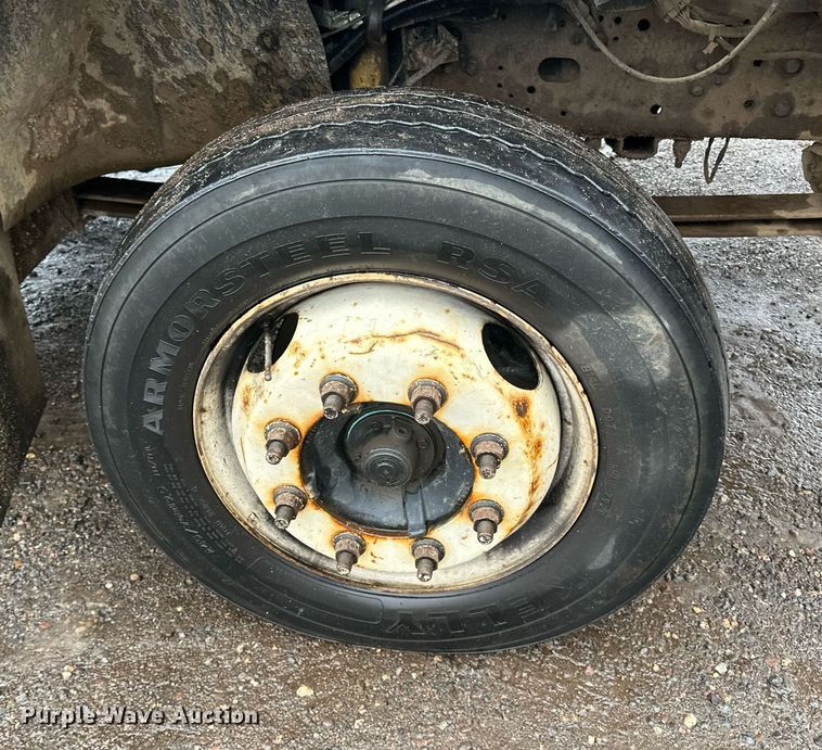 image for item LO9481 2007 GMC Kodiak dump flatbed truck