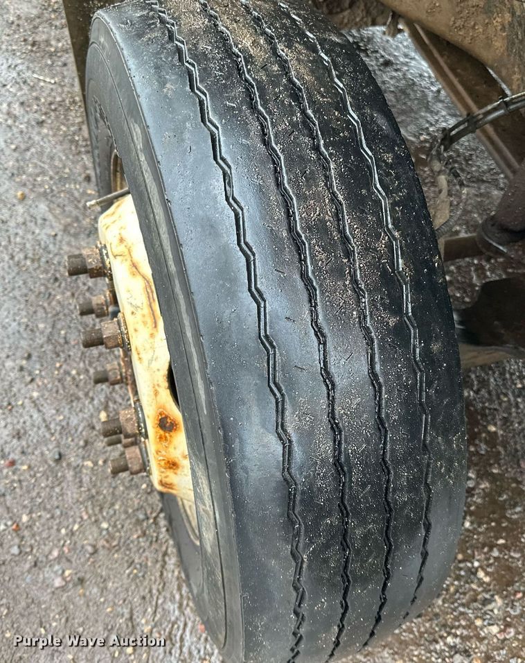 image for item LO9481 2007 GMC Kodiak dump flatbed truck