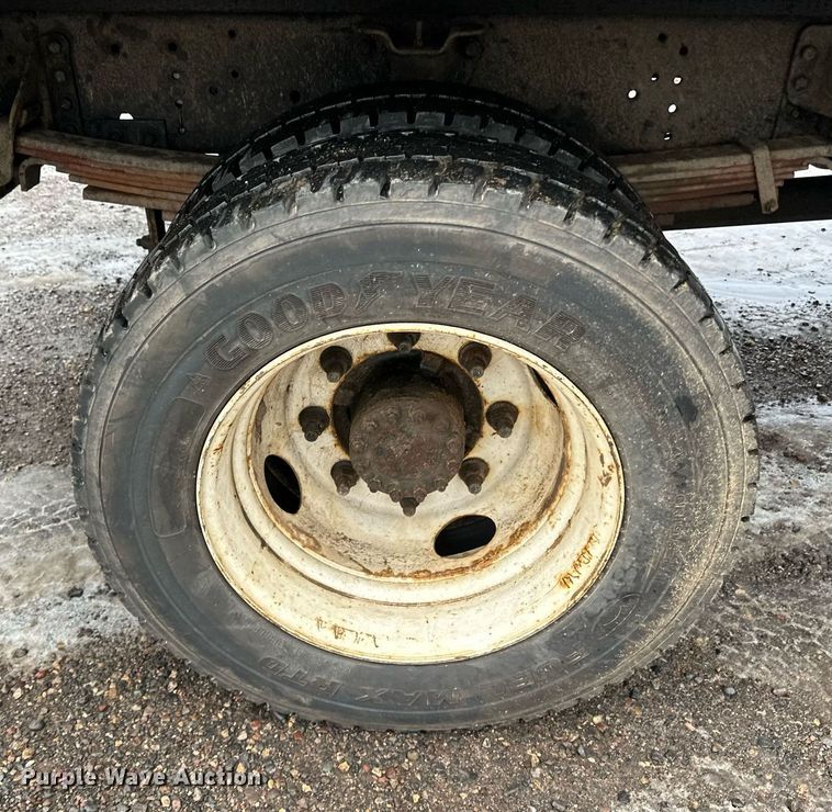 image for item LO9481 2007 GMC Kodiak dump flatbed truck