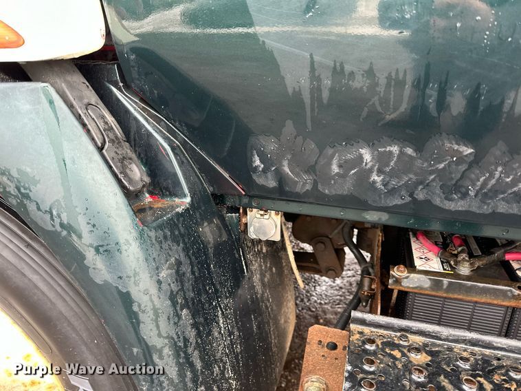 image for item LO9482 2003 International  4300 dump flatbed truck