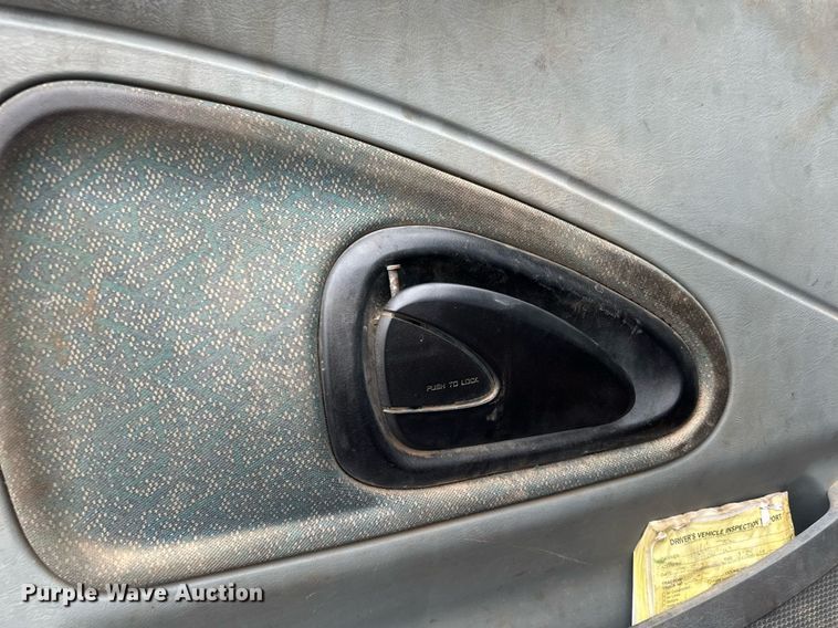 image for item LO9482 2003 International  4300 dump flatbed truck