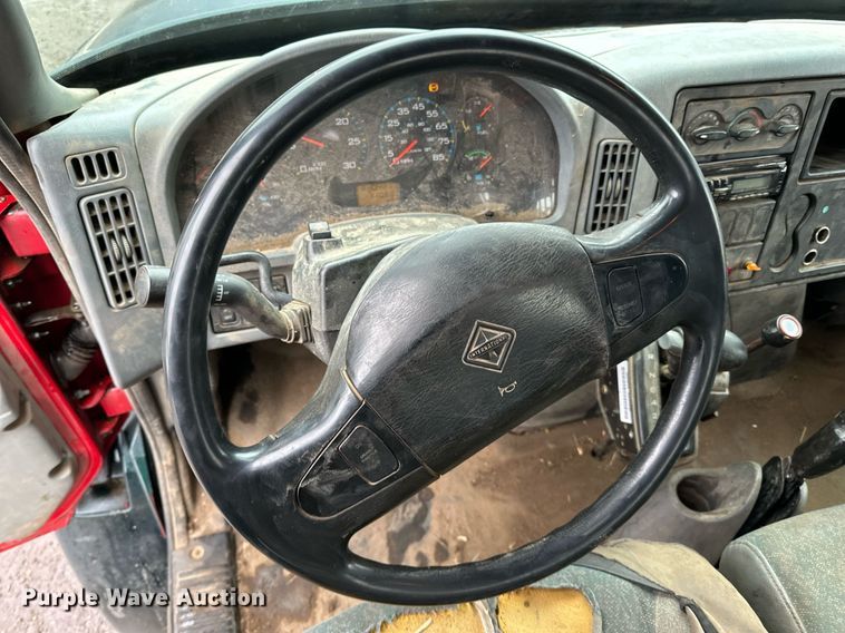 image for item LO9482 2003 International  4300 dump flatbed truck