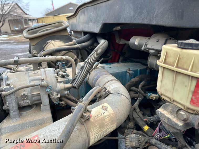 image for item LO9482 2003 International  4300 dump flatbed truck