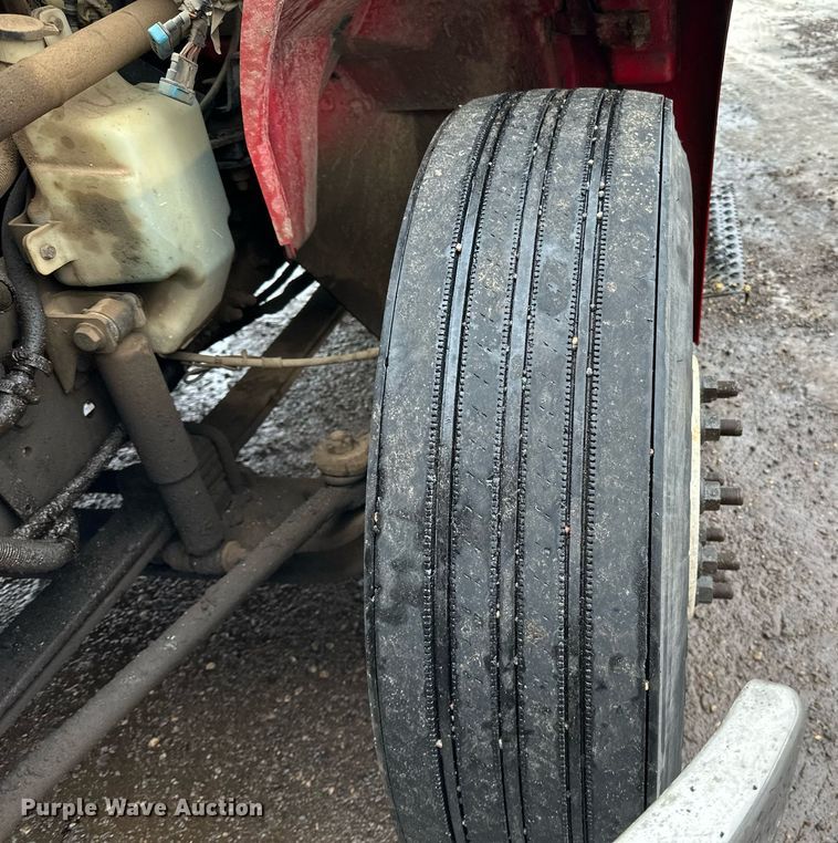 image for item LO9482 2003 International  4300 dump flatbed truck