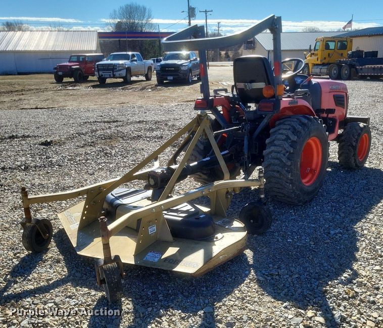image for item MI9924 Kubota B2320 MFWD tractor