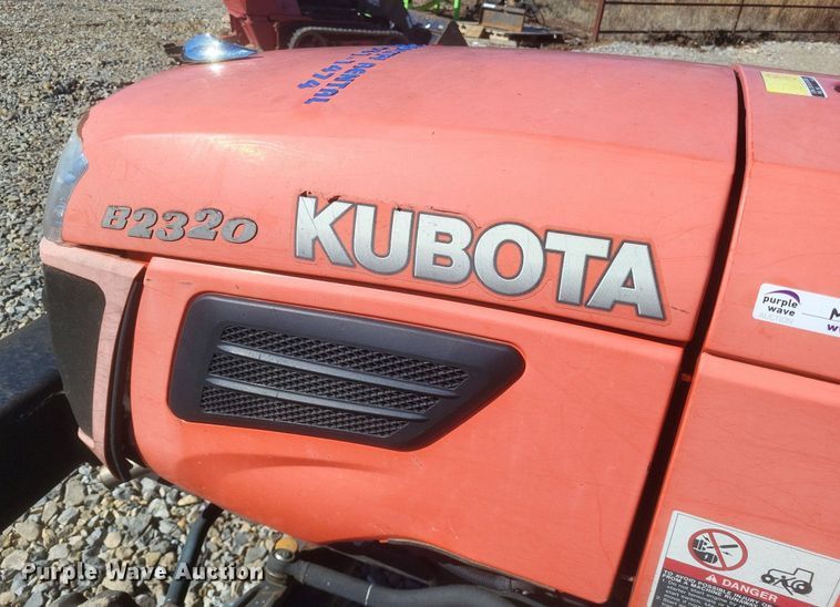 image for item MI9924 Kubota B2320 MFWD tractor