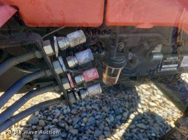 image for item MI9924 Kubota B2320 MFWD tractor