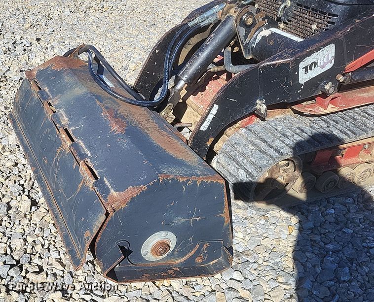 image for item MI9925 Dinamic Oil Dingo skid steer tiller