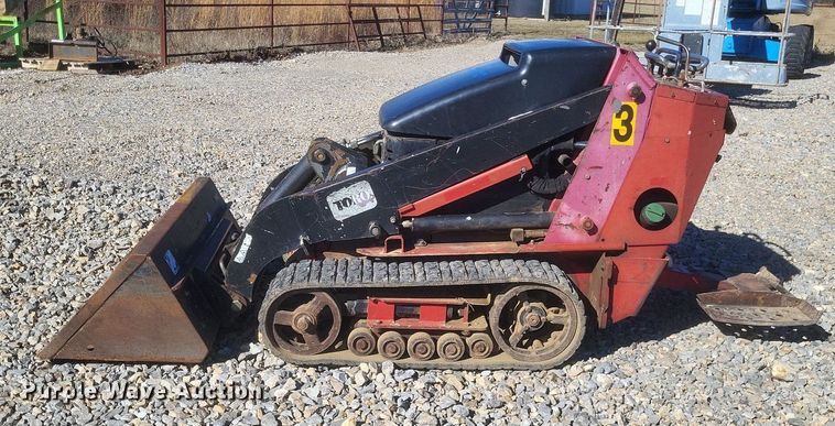 image for item MI9926 2012 Toro Dingo TX 525 compact utility loader