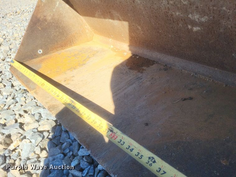 image for item MI9926 2012 Toro Dingo TX 525 compact utility loader