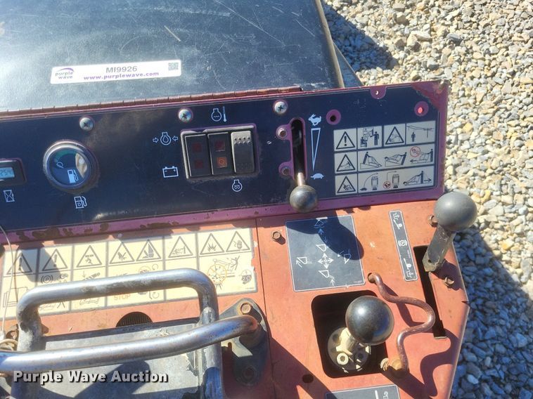 image for item MI9926 2012 Toro Dingo TX 525 compact utility loader