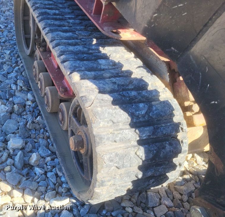 image for item MI9926 2012 Toro Dingo TX 525 compact utility loader