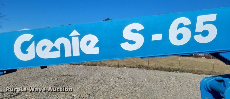 image for item MI9927 2004 Genie  S-65 boom lift