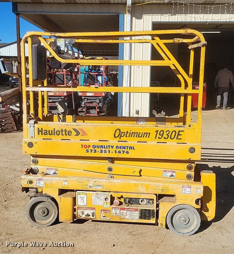 image for item MI9928 2009 Haulotte Optimum 1930E scissor lift