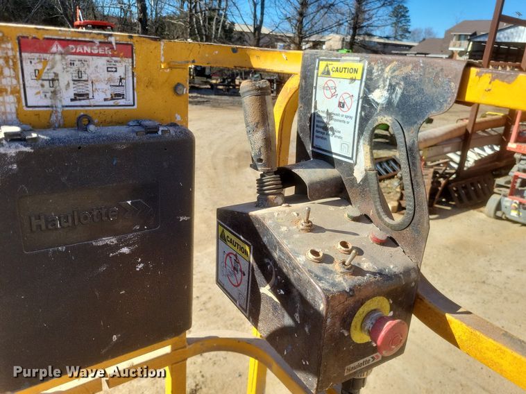 image for item MI9928 2009 Haulotte Optimum 1930E scissor lift