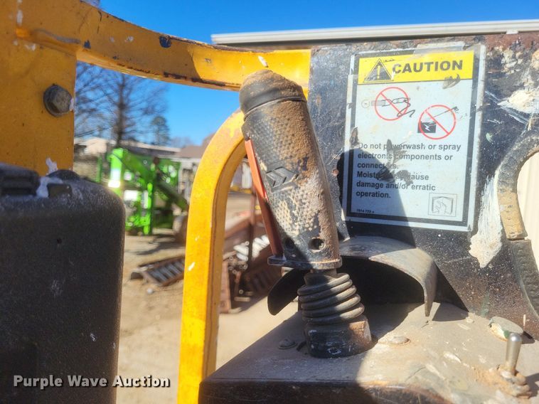 image for item MI9928 2009 Haulotte Optimum 1930E scissor lift