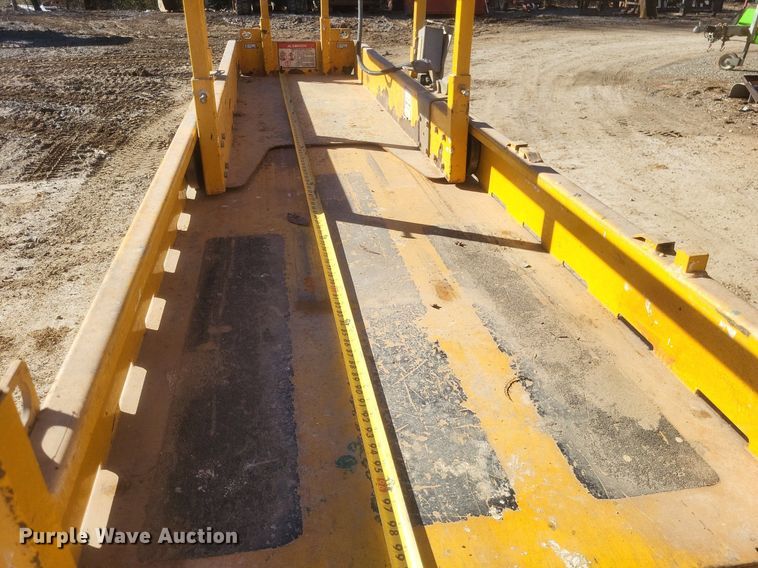 image for item MI9928 2009 Haulotte Optimum 1930E scissor lift