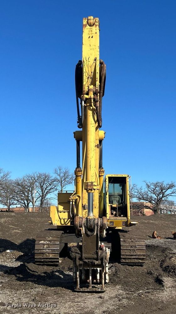 image for item MO9153 1988 Caterpillar 245 excavator