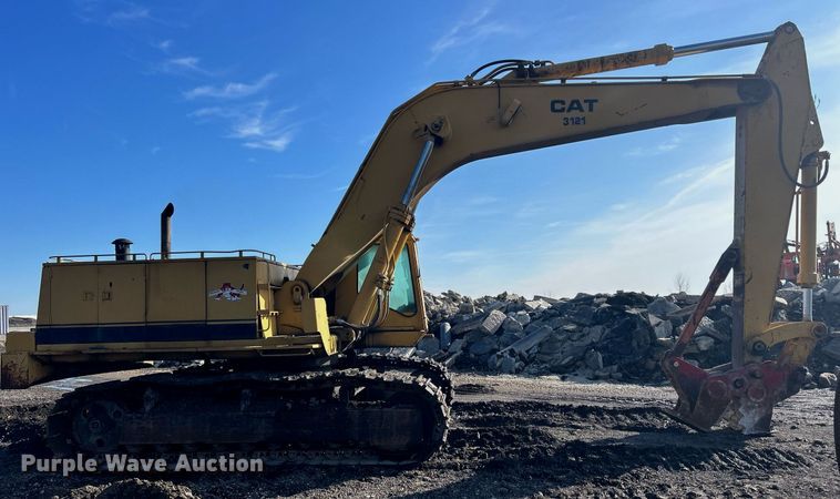 image for item MO9153 1988 Caterpillar 245 excavator