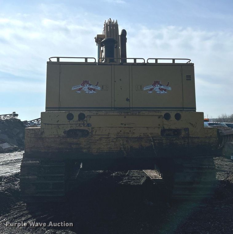 image for item MO9153 1988 Caterpillar 245 excavator