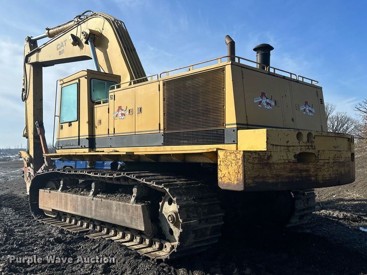 image for item MO9153 1988 Caterpillar 245 excavator