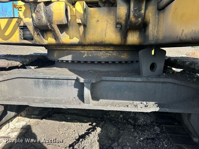 image for item MO9153 1988 Caterpillar 245 excavator
