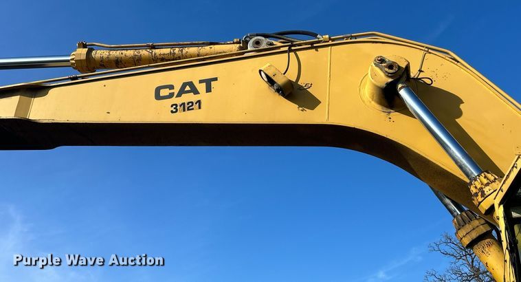 image for item MO9153 1988 Caterpillar 245 excavator