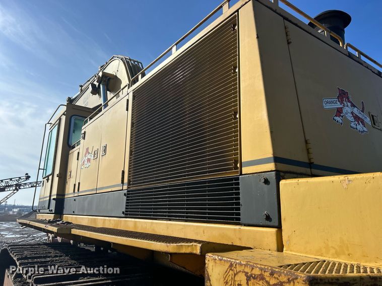 image for item MO9153 1988 Caterpillar 245 excavator