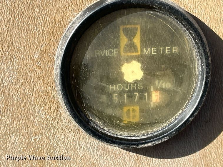 image for item MO9153 1988 Caterpillar 245 excavator