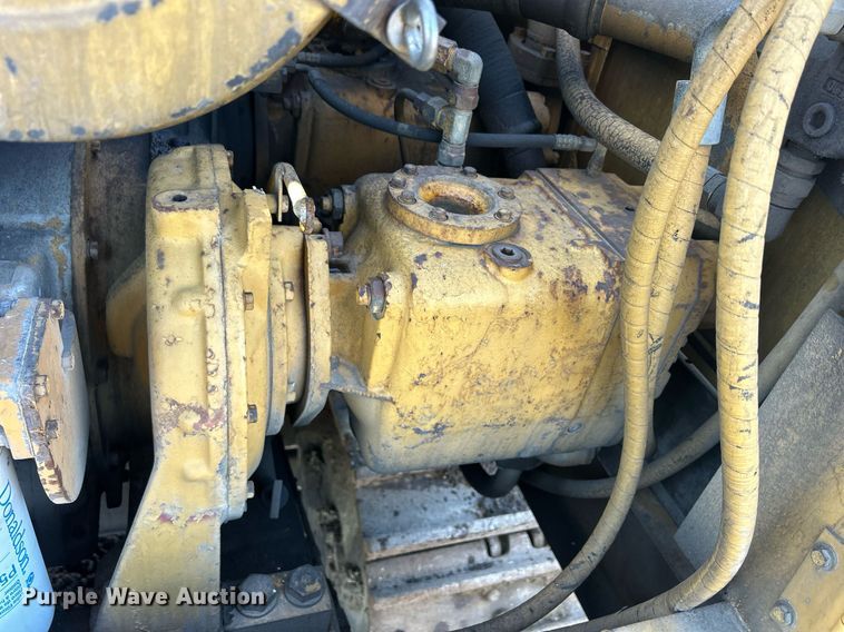 image for item MO9153 1988 Caterpillar 245 excavator