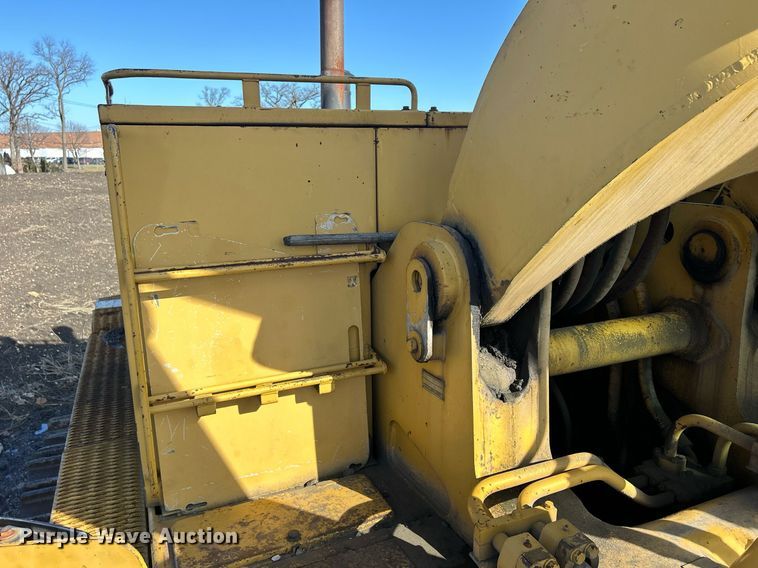 image for item MO9153 1988 Caterpillar 245 excavator