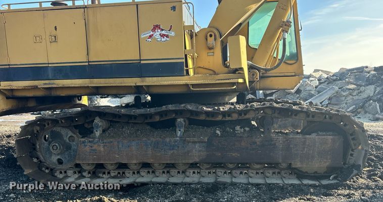 image for item MO9153 1988 Caterpillar 245 excavator