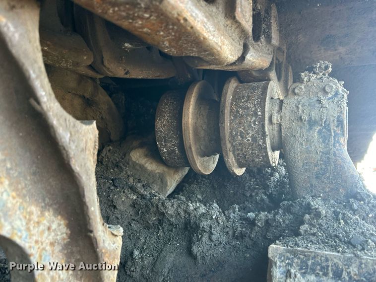 image for item MO9153 1988 Caterpillar 245 excavator